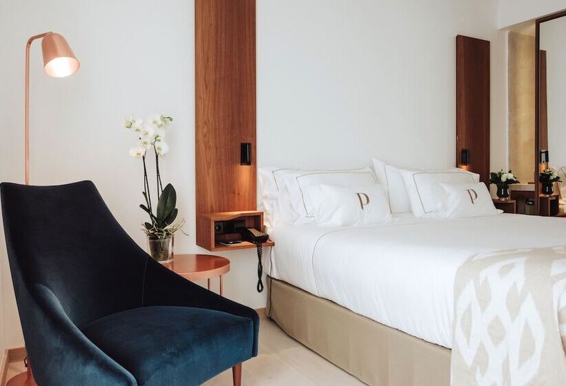 اتاق پرمیوم با چشم‌انداز دریا, Es Princep   The Leading Hotels Of The World