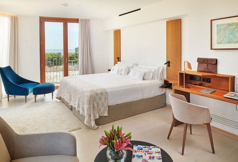 اتاق پرمیوم با چشم‌انداز دریا, Es Princep   The Leading Hotels Of The World