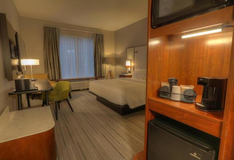Cameră Standard Pat King Size, Fairfield Inn & Suites By Marriott Gatlinburg Downtown