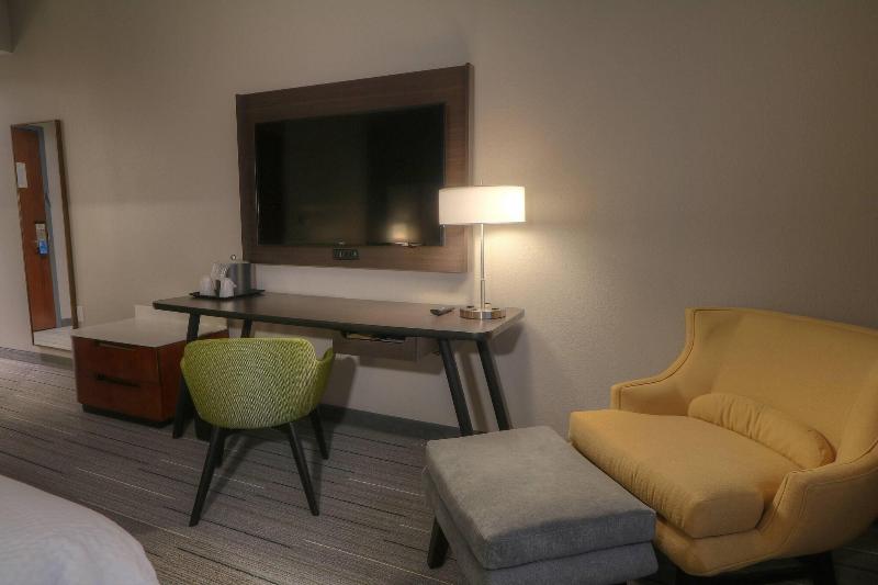 Cameră Standard Pat King Size, Fairfield Inn & Suites By Marriott Gatlinburg Downtown