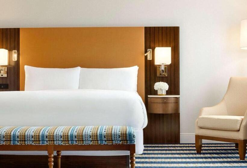 小型套房, Fairmont Austin