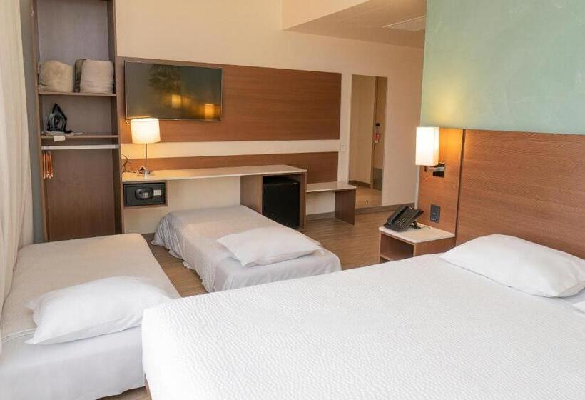 اتاق خانوادگی, Ibis Styles Curitiba Aeroporto
