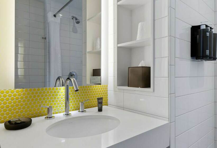 اتاق استاندارد با تخت دوبل, Motto By Hilton Washington Dc City Center