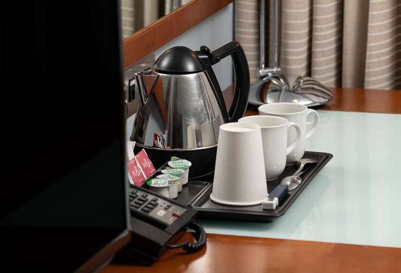 اتاق استاندارد با تخت‌های تاشو, Motto By Hilton Washington Dc City Center