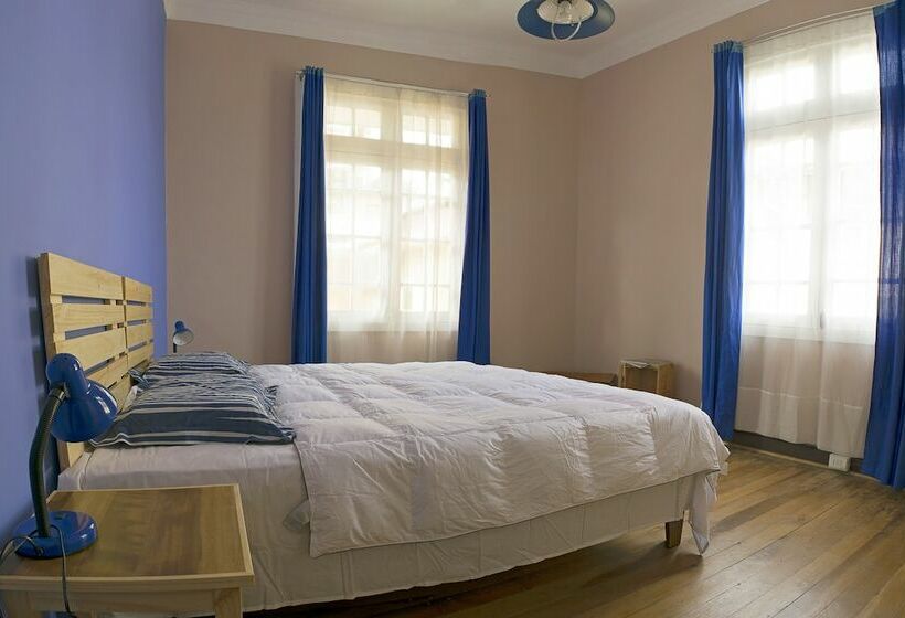 اتاق استاندارد با سرویس بهداشتی مشترک, Pontoval B&b