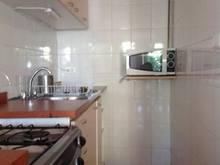 آپارتمان 1 خوابه, Pontoval B&b