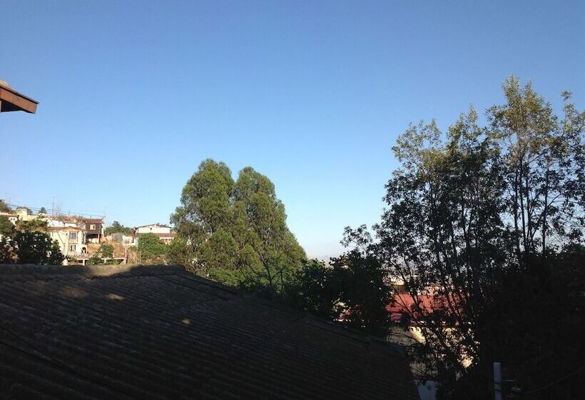 آپارتمان 1 خوابه, Pontoval B&b