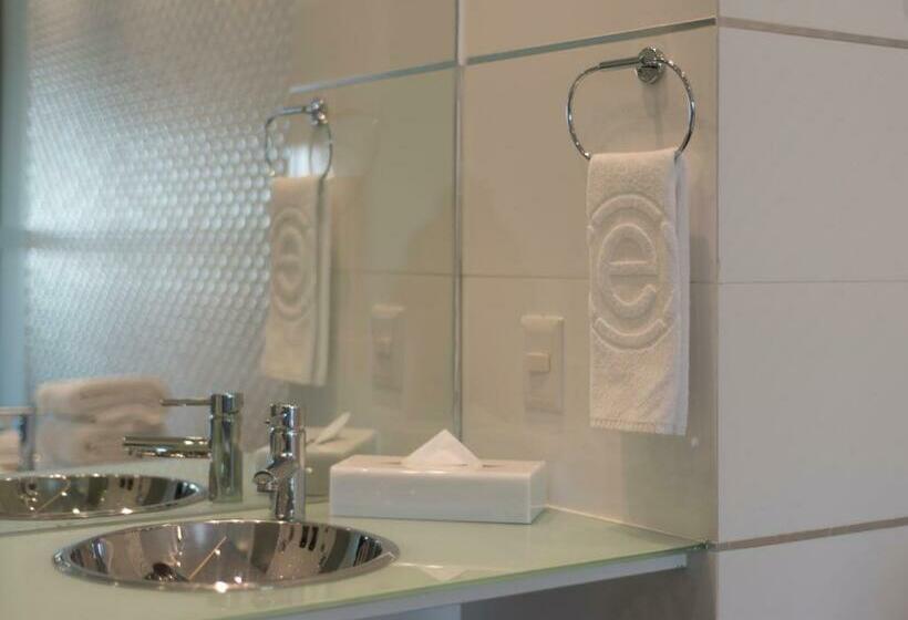 اتاق استاندارد برای معلولان, Ramada Encore By Wyndham Puebla