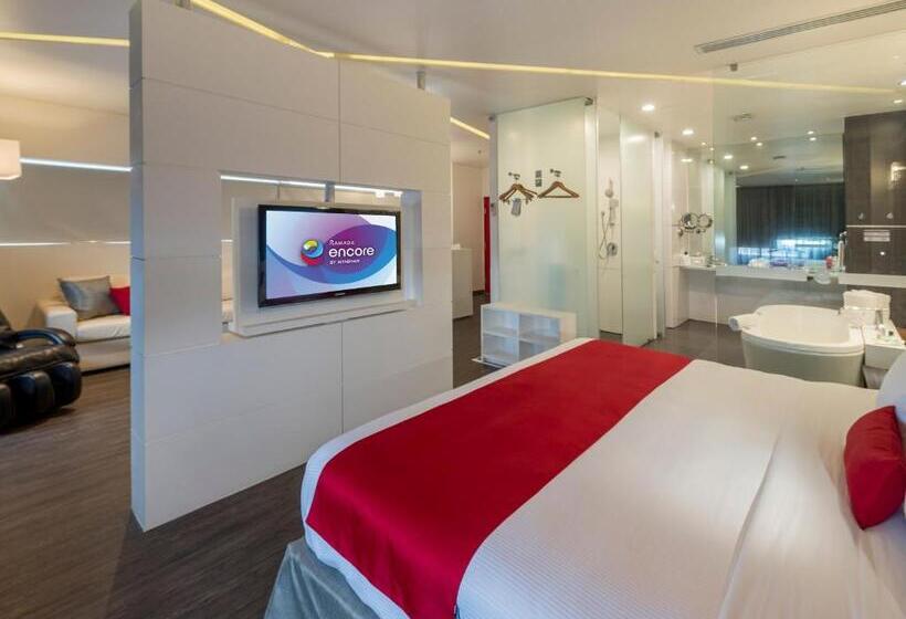 سوئیت با تخت بزرگ, Ramada Encore By Wyndham Puebla