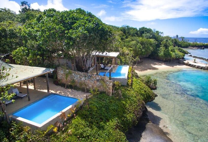 اتاق استاندارد با چشم‌انداز دریا, Savasi Island Resort