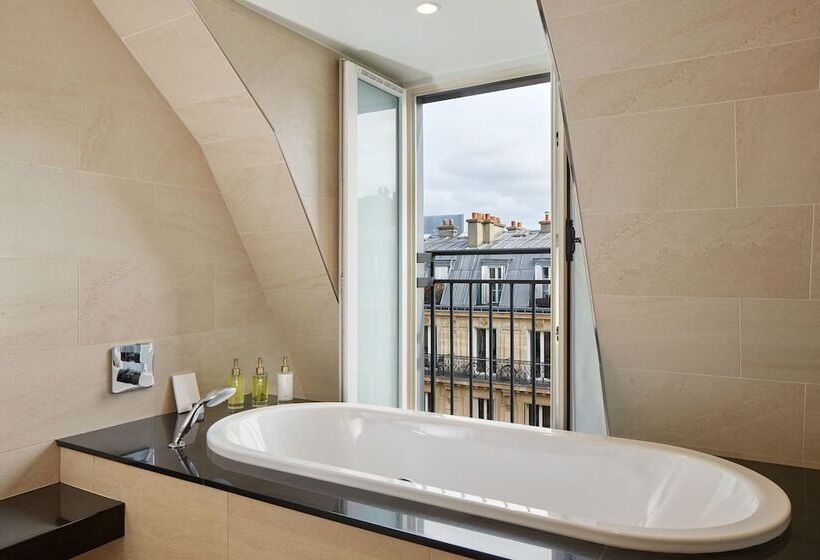 سوییت, Maison Albar   Le Pont Neuf