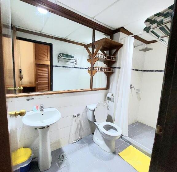 اتاق اجرایی سه نفره, Sutera Inn Prima
