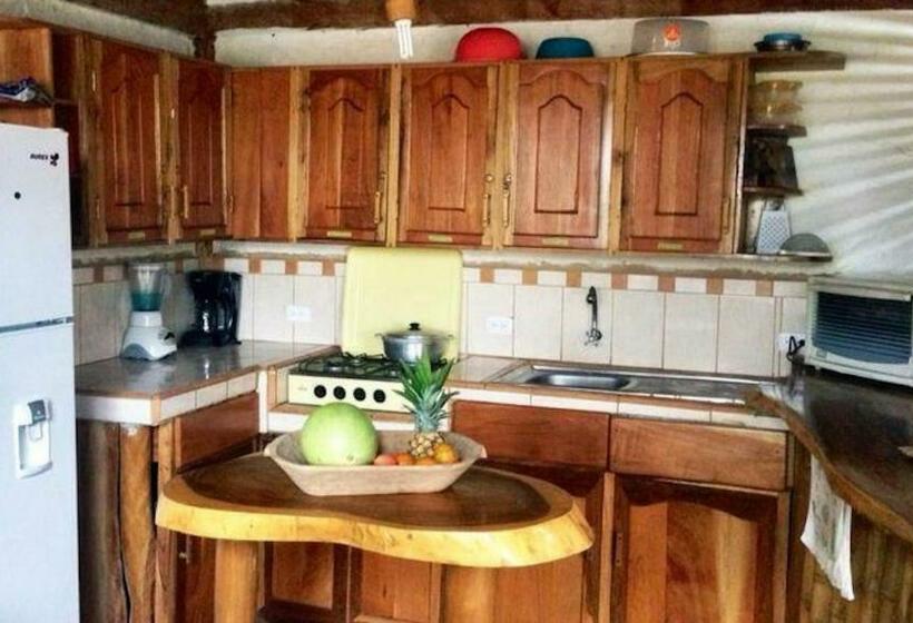 חדר סטנדרט לשלושה, Hostal Rutamar