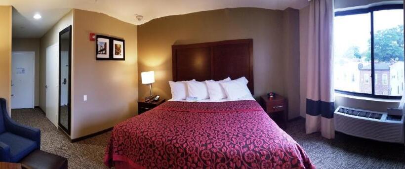 اتاق استاندارد با تخت بزرگ, Days Inn By Wyndham Brooklyn Marine Park