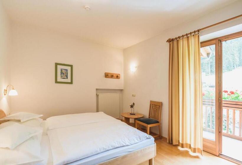 اتاق استاندارد, Guesthouse St Nikolaus