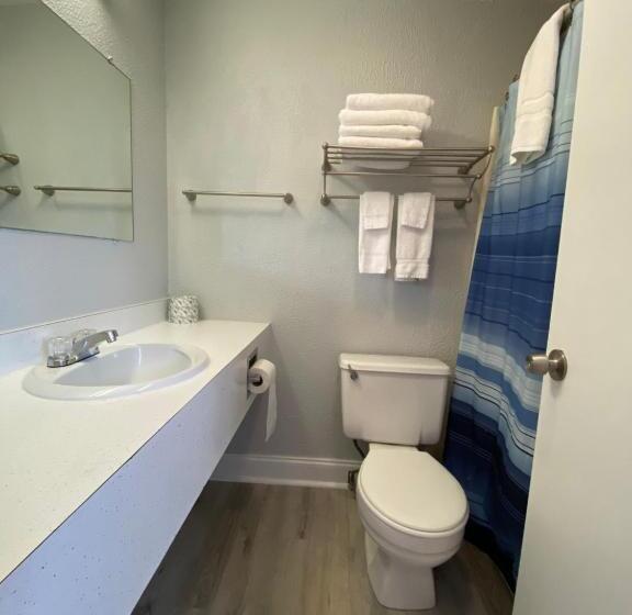 اتاق استاندارد با چشم‌انداز دریا, Island View Motel