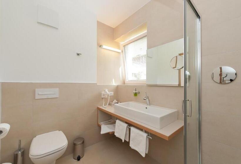 اتاق استاندارد, Kreativ Hotel Landhaus Schweigl