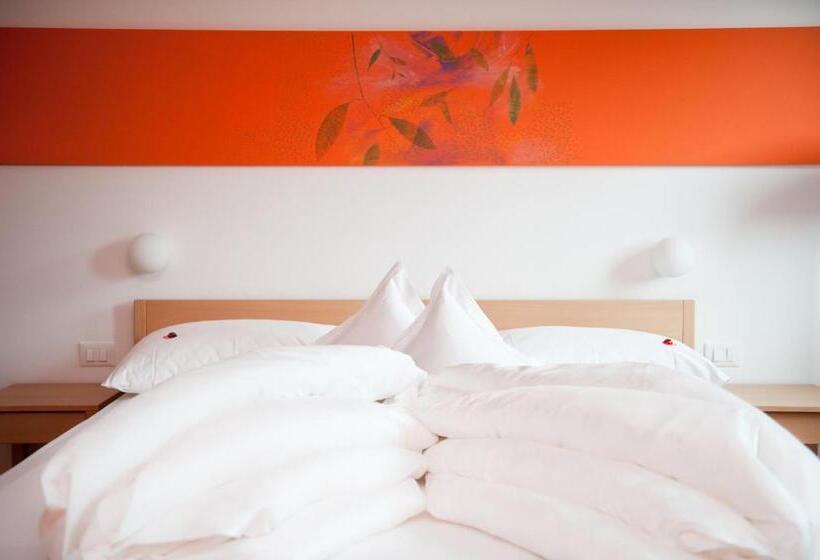 اتاق سوپریور, Kreativ Hotel Landhaus Schweigl