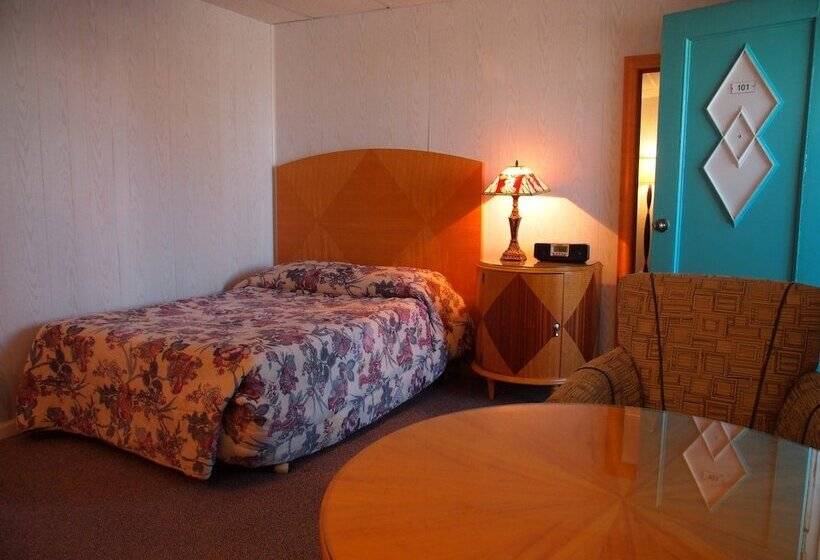 اتاق استاندارد با تخت دوبل, Suitcase Motel & Travel