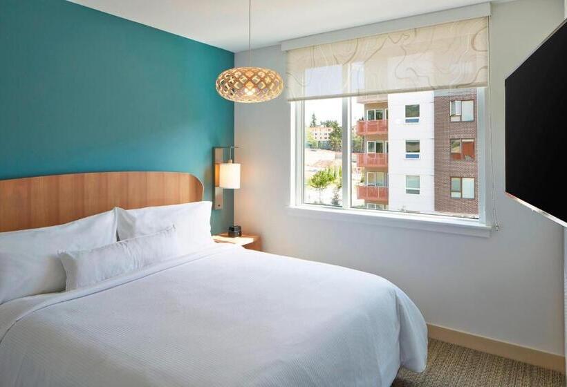 سوئیت اجرایی با تخت کینگ, Element Seattle Redmond