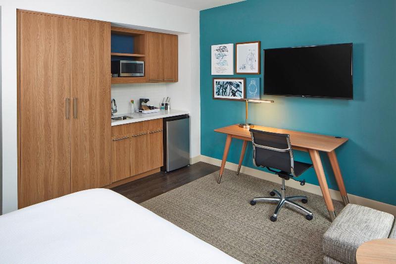اتاق استاندارد با تخت بزرگ, Element Seattle Redmond