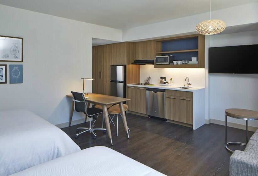 استودیوی استاندارد, Element Seattle Redmond