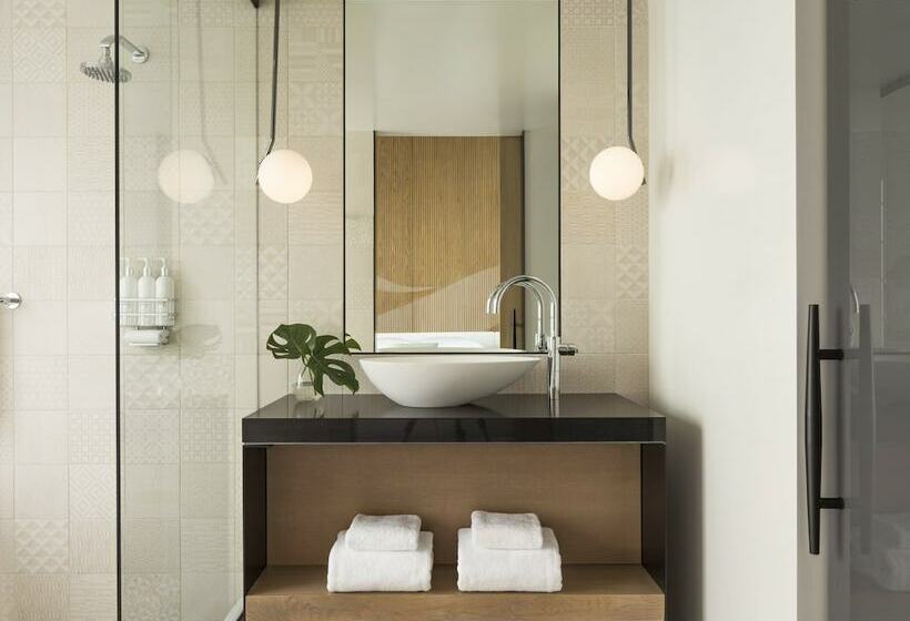 اتاق استاندارد, Kimpton La Peer Hotel West Hollywood, An Ihg