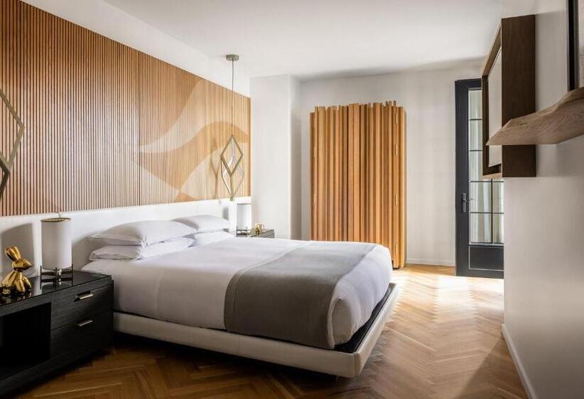 Suite with Terrace, Kimpton La Peer Hotel West Hollywood, An Ihg