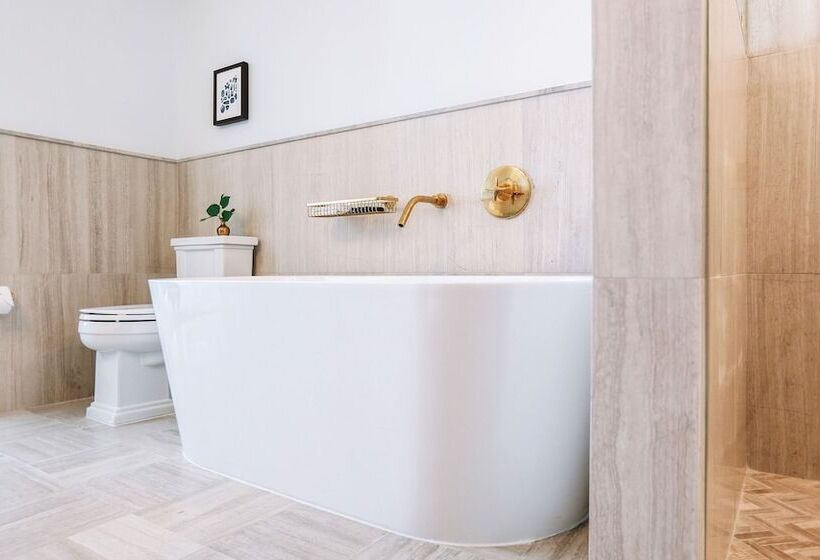 سوییت, The Line Hotel Dc