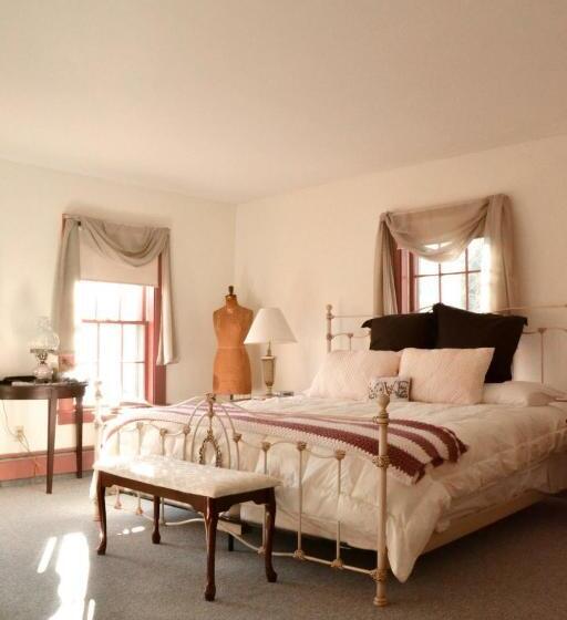 اتاق لوکس با تخت بزرگ, Timber Post Bed & Breakfast
