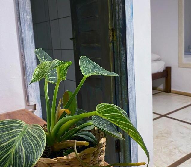 Economy Triple Room, Casarão Jeri