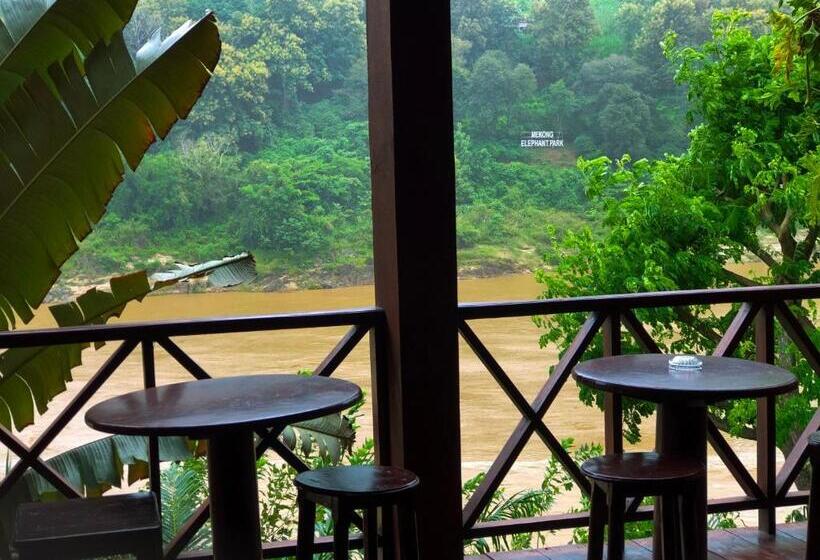 اتاق استاندارد, Mekong Riverside Lodge