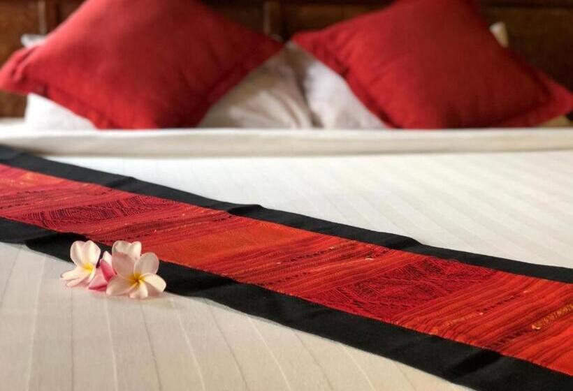 اتاق استاندارد, Mekong Riverside Lodge