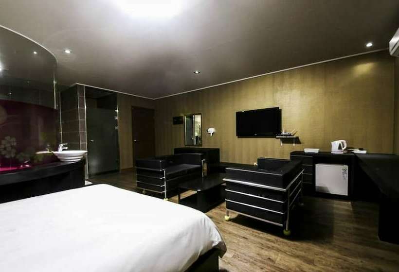 اتاق لوکس, Mong Hotel Seosan