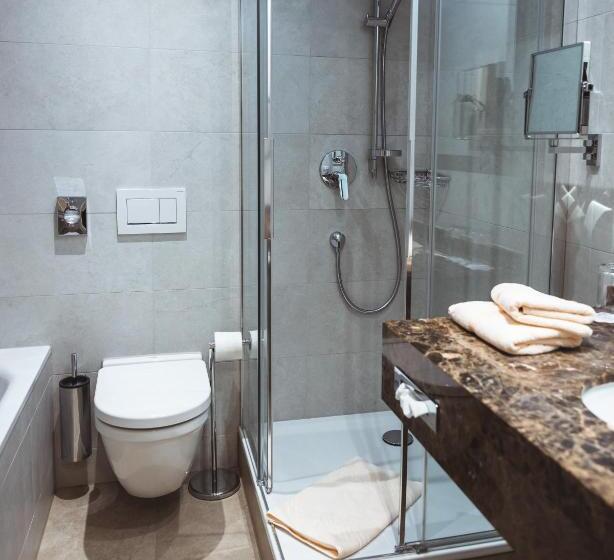 Standard Room, Seeblick