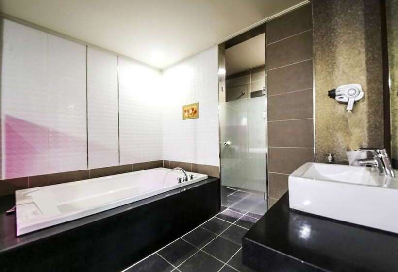 اتاق استاندارد, Mong Hotel Seosan