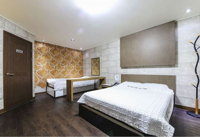 اتاق استاندارد, Mong Hotel Seosan