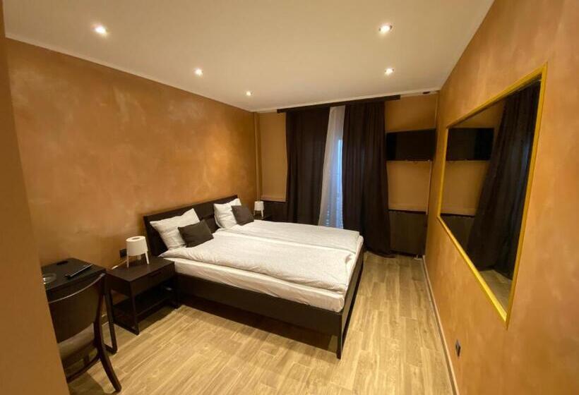 اتاق اکونومی, Motel Stari Hrast