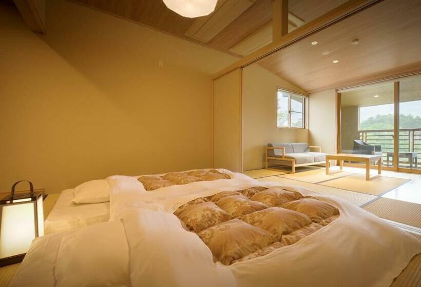 اتاق استاندارد با چشم‌انداز دریا, Nagisatei Taroan