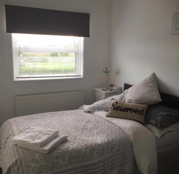 اتاق استاندارد, Southend Airport Bed & Breakfast