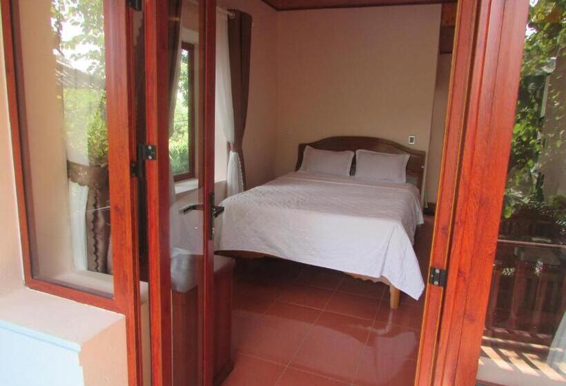 اتاق سوپریور با چشم‌انداز باغ, Truong Xuan Resort