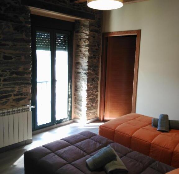 标准间, Albergue Pension Porta Santa