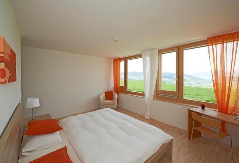 اتاق استاندارد با چشم‌انداز کوهستان, Bio Garni Möschberg
