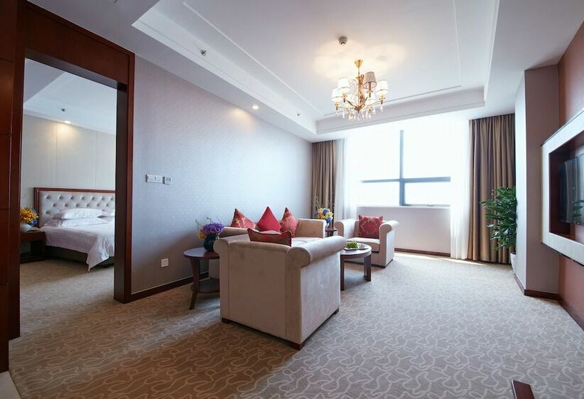 سوییت لوکس, New Century Hotel Putuo Zhoushan