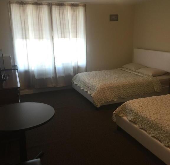 اتاق استاندارد, Misquamicut Beach Front Inn