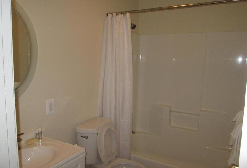 اتاق استاندارد, Misquamicut Beach Front Inn