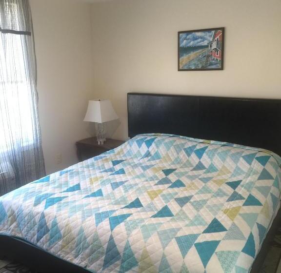 اتاق استاندارد با تخت بزرگ, Misquamicut Beach Front Inn
