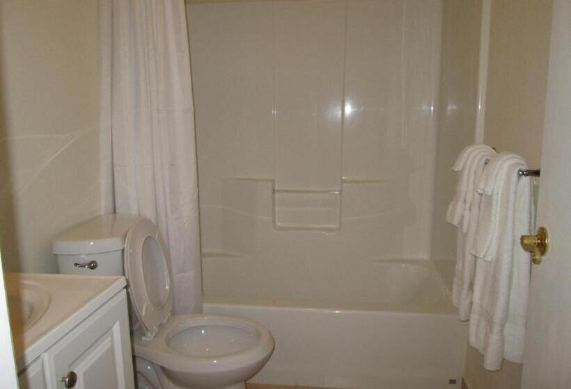 اتاق استاندارد با تخت بزرگ, Misquamicut Beach Front Inn