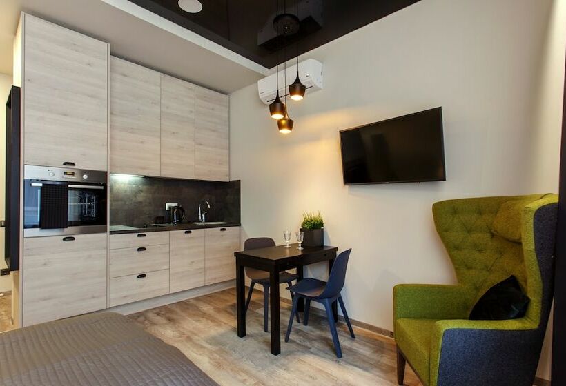 آپارتمان 1 خوابه, Old Town Trio Hostel Rooms