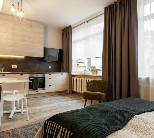 آپارتمان 1 خوابه, Old Town Trio Hostel Rooms